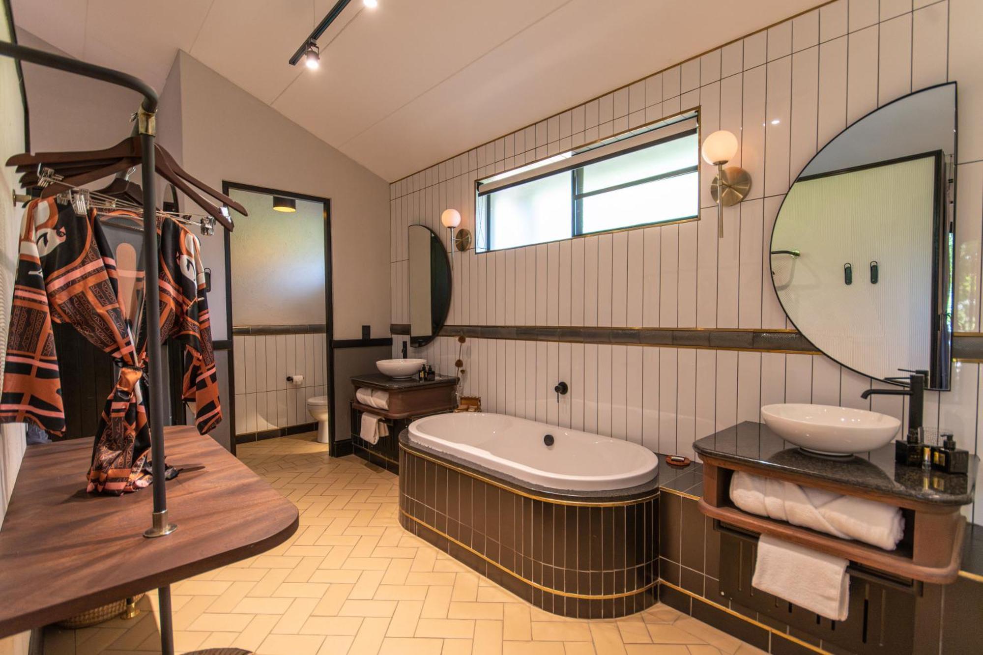 Kruger Shalati - Train On The Bridge & Garden Suites 스쿠쿠자 외부 사진