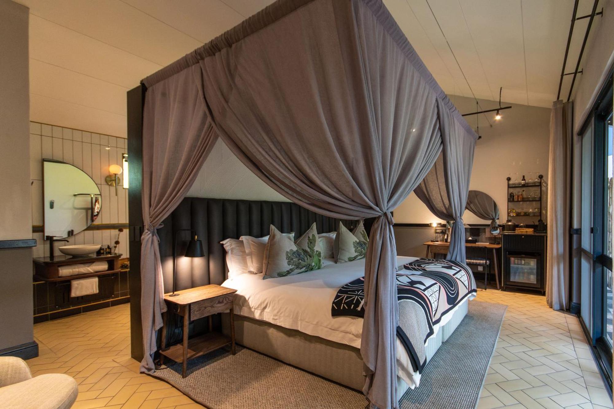 Kruger Shalati - Train On The Bridge & Garden Suites 스쿠쿠자 외부 사진