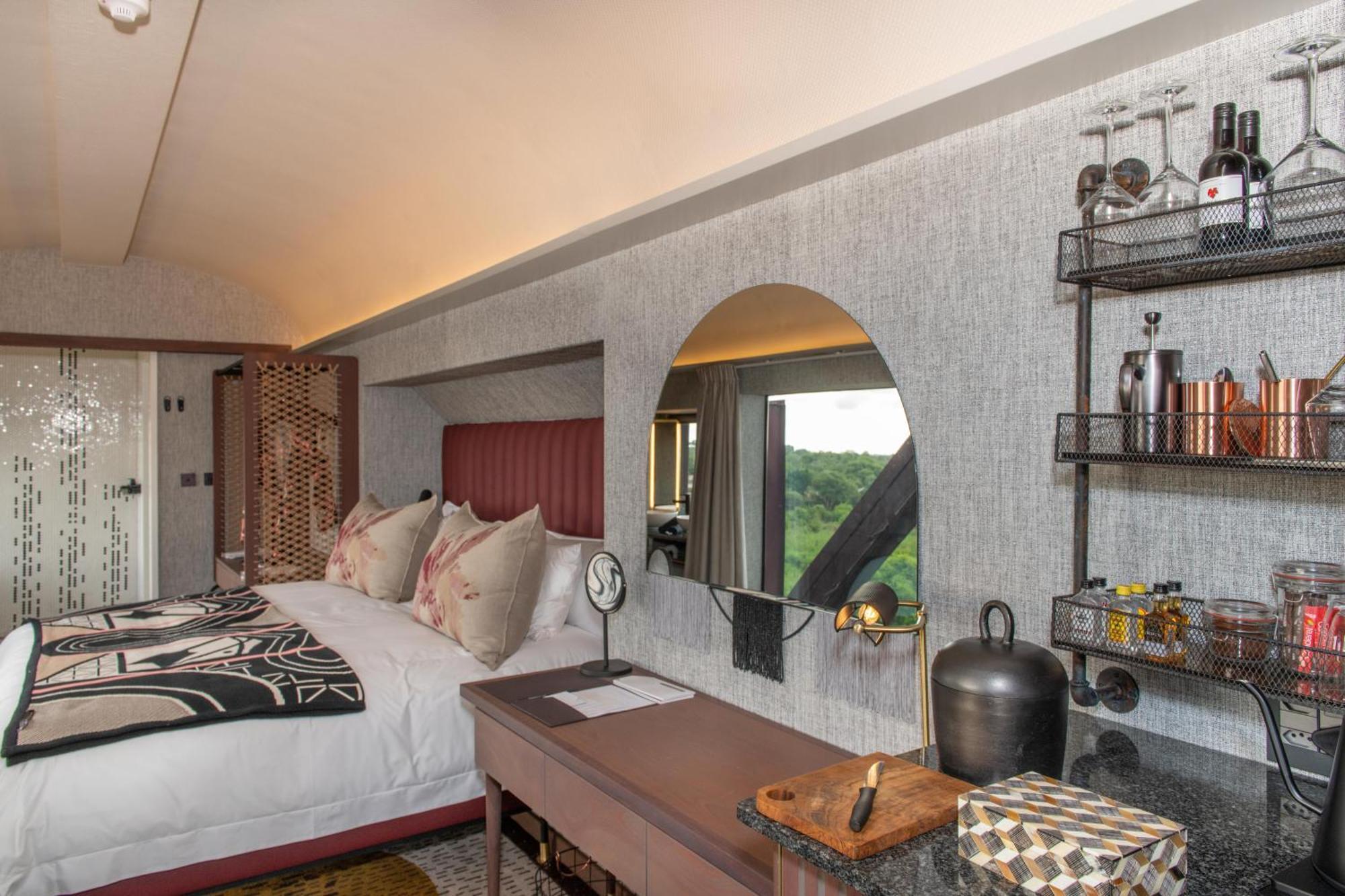 Kruger Shalati - Train On The Bridge & Garden Suites 스쿠쿠자 외부 사진